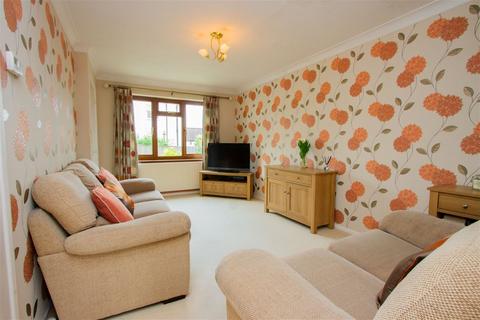 3 bedroom link detached house for sale, Available With No Onward Chain in Hawkhurst