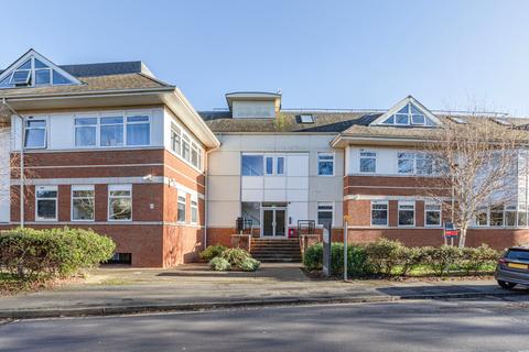 1 bedroom flat for sale, Pound Road, Chertsey KT16