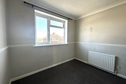 2 bedroom flat to rent, Woodbrooke Way, Stanford-le-Hope, Essex, SS17