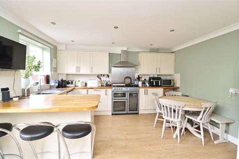 4 bedroom terraced house for sale, Kiln Way, Verwood, Dorset, BH31