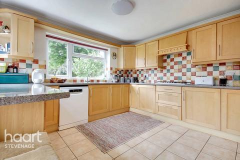 1 Dryden Crescent, Stevenage, SG2 0JG