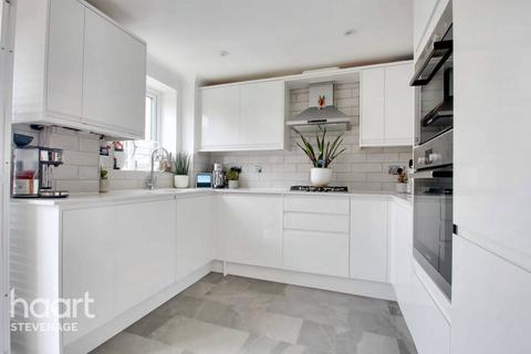 91 Augustus Gate, Stevenage, SG2 7QY