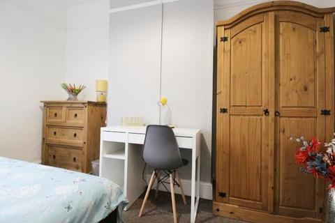1 bedroom in a house share to rent, 19 Cheviot Street, Lincoln, Lincolnshire, LN2 5JD, United Kingdom