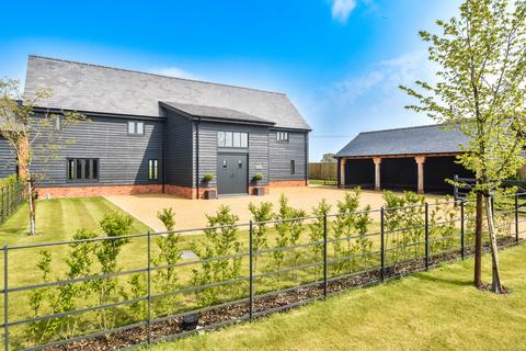 3 bedroom barn conversion for sale, The Broadway, Great Dunmow