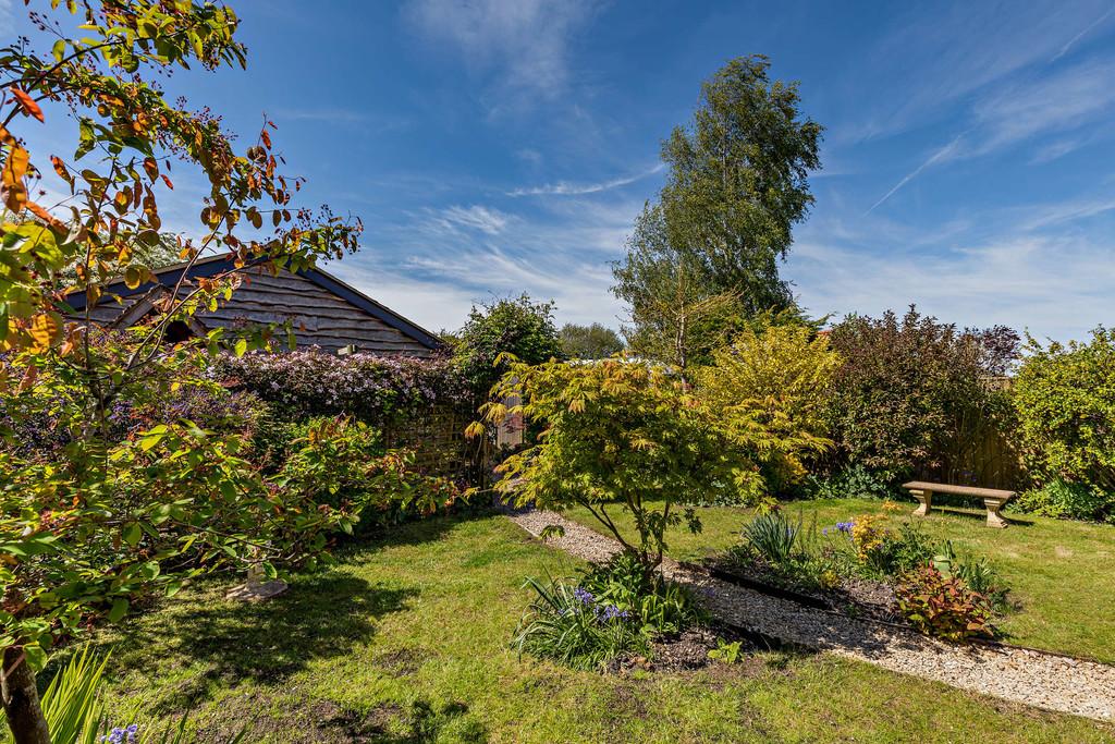 8594323-exterior22-800