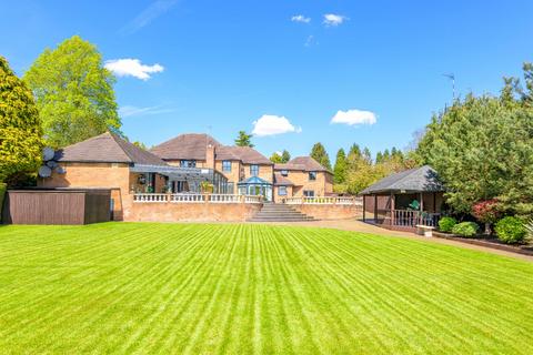 5 bedroom detached house for sale, Southmeads Road, Leicester LE2
