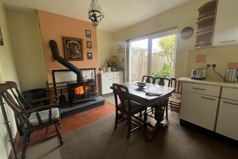 3 bedroom semi-detached house for sale, Claypole Lane, Dry Doddington