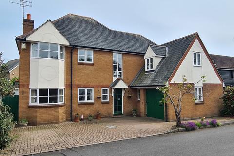 5 bedroom detached house for sale, Wellington Road, Maldon