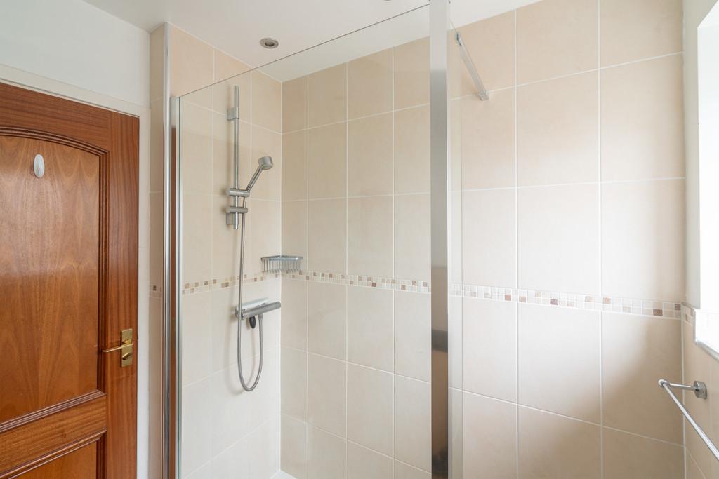 Bathroom angle 2