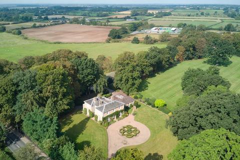 5 bedroom detached house for sale, Gainsborough Road, Market Rasen LN8 3JW