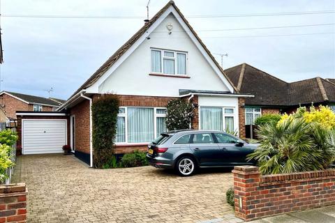 2 bedroom detached house for sale, Thorpe Bay SS1