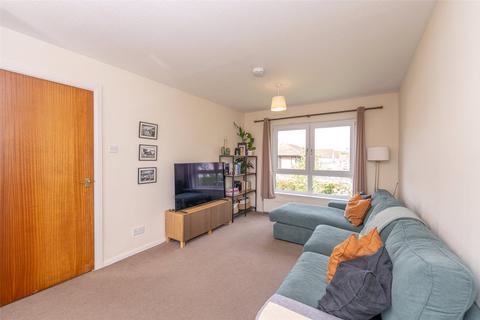 2 bedroom flat for sale, 16/6 Easter Warriston, Edinburgh, EH7