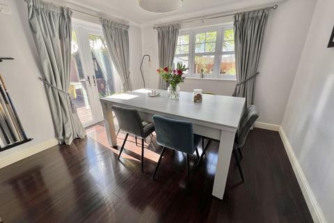 382 Lindridge Road, Sutton Coldfield, B75 7JB