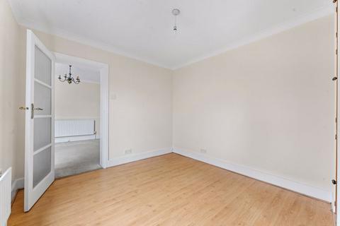 20 Hampton Road, Worcester Park, KT4 8ET