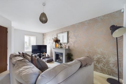3 bedroom semi-detached house to rent, Hunnane Drive, Alconbury Weald