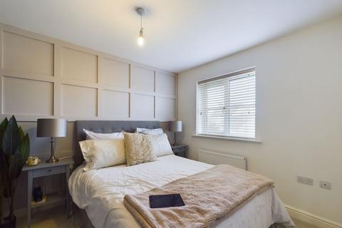 3 bedroom semi-detached house to rent, Hunnane Drive, Alconbury Weald