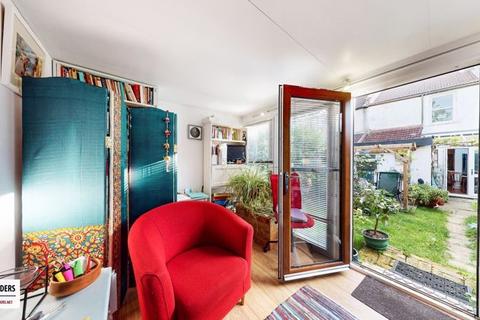 65 Tower Hamlets Road, London, E7 9DA