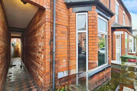 3 bedroom terraced house to rent, Maple Street, Lincoln