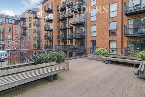 1 bedroom flat to rent, Carney Place, London, SW9