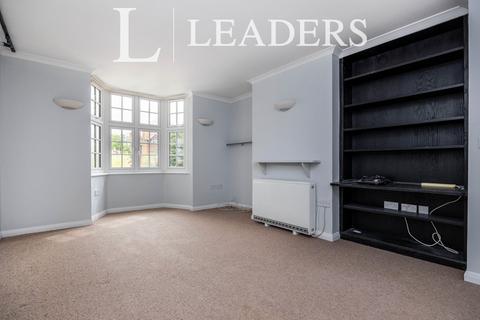 2 bedroom apartment to rent, Portsmouth Road, Guildford