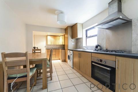 4 bedroom terraced house to rent, Louise Road | Stratford | E15