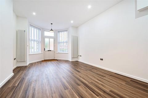 2 bedroom flat to rent, Green Lanes, London, N13