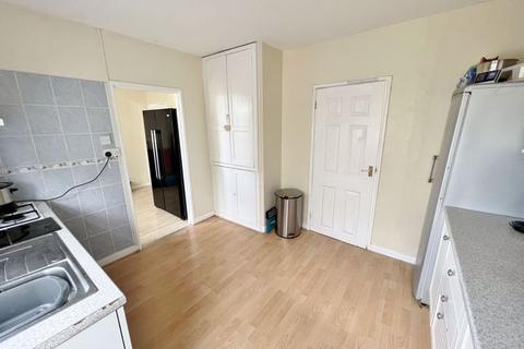 3 bedroom terraced house for sale, Queens Road, Frome
