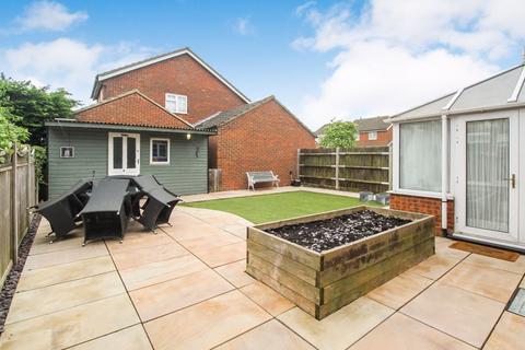 4 Brampton Close, Bedford, MK42 0HD