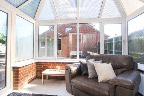 4 Brampton Close, Bedford, MK42 0HD
