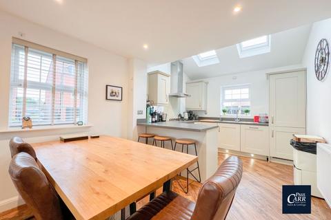 23 Taylor Way, Lichfield, WS13 6US