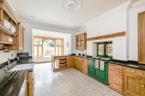 6 bedroom detached house for sale, Avenue Road, Sevenoaks, Kent, TN13