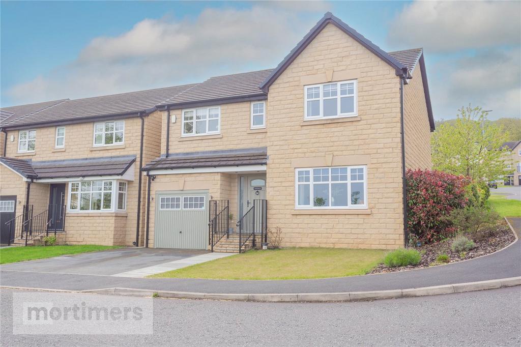 Painter Crescent, Billington... 4 bed detached house for sale £425,000