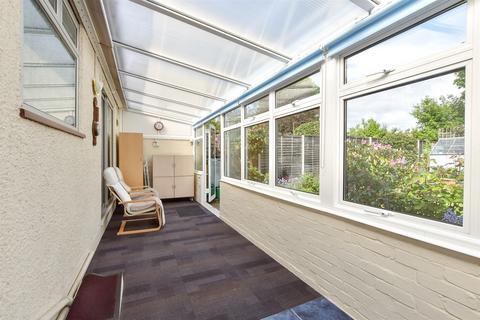 11 Dalmeny Road, Erith, DA8 1JX