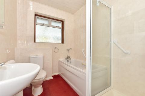 11 Dalmeny Road, Erith, DA8 1JX