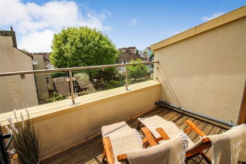 4 bedroom terraced house for sale, Coronation Road, Bristol BS3