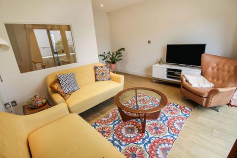 80a Coronation Road, Bristol, BS3 1FD
