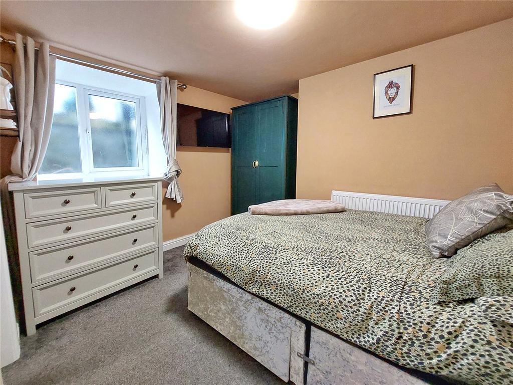 Basement Bedroom 5