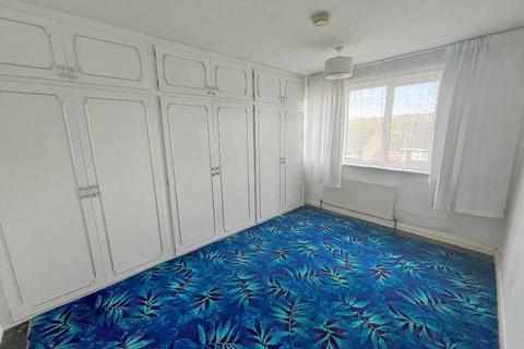 27 Mallard Road, South Croydon, CR2 8PX