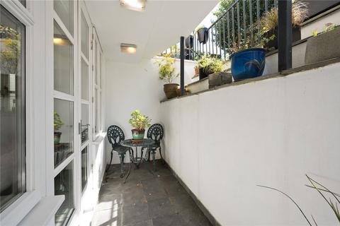 40 Vine Road, East Molesey, KT8 9LF