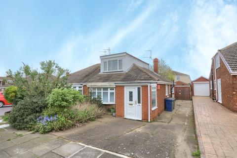 3 bedroom bungalow for sale, Glastonbury Avenue, Eston