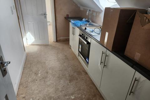undefined, Flat 3, 120 Oxford Street, Bilston