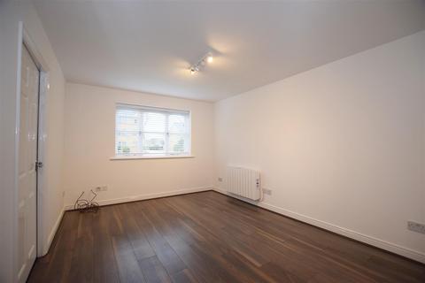 1 bedroom flat to rent, Windmill Drive, London NW2
