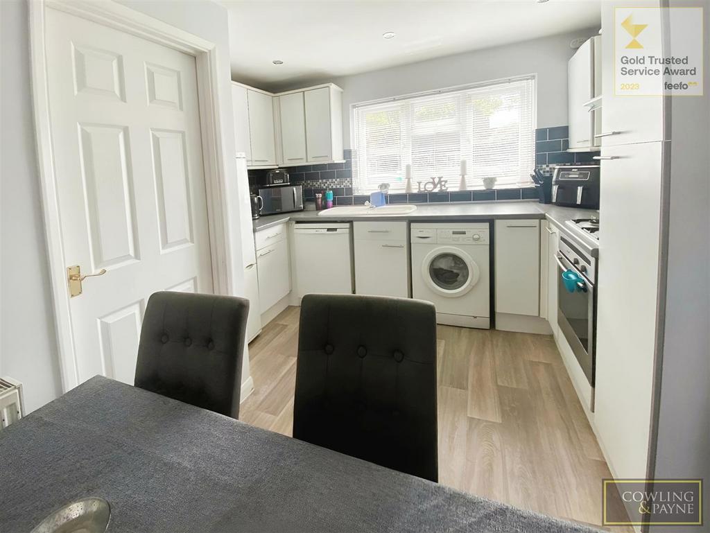 Kitchen breakfast room