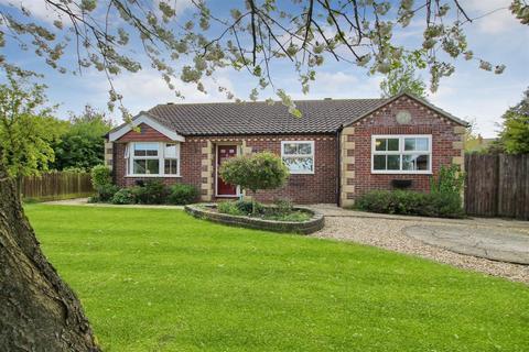 3 bedroom detached bungalow for sale, Boundary Paddock, Navenby