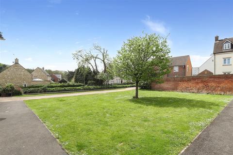 4 bedroom end of terrace house for sale, Home Orchard, Ebley, Stroud
