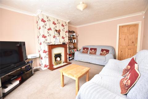 4 bedroom semi-detached house for sale, Halton Moor Road, Leeds, West Yorkshire