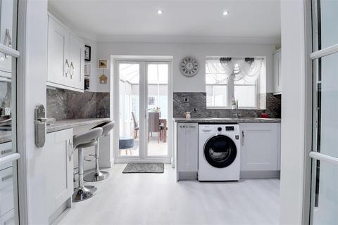 19 Littondale, Elloughton, Brough, HU15 1FB