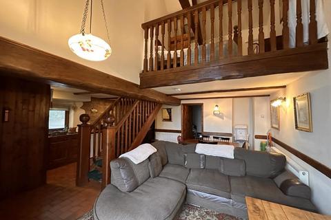 6 bedroom house for sale, Paddock Barn Holiday Cottages and Outbuildings at Paddock Farm