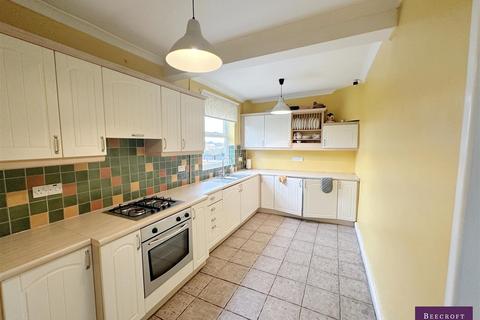 2 bedroom terraced house for sale, Broomhead Road, Wombwell, Barnsley