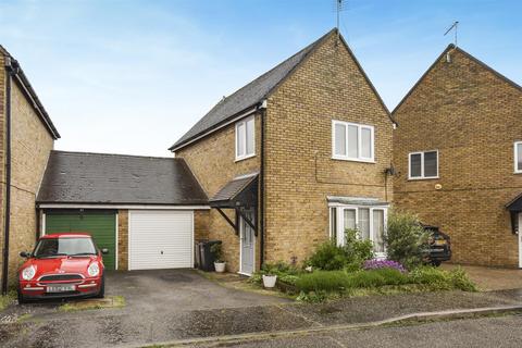 3 bedroom detached house for sale, Leighlands Road, South Woodham Ferrers